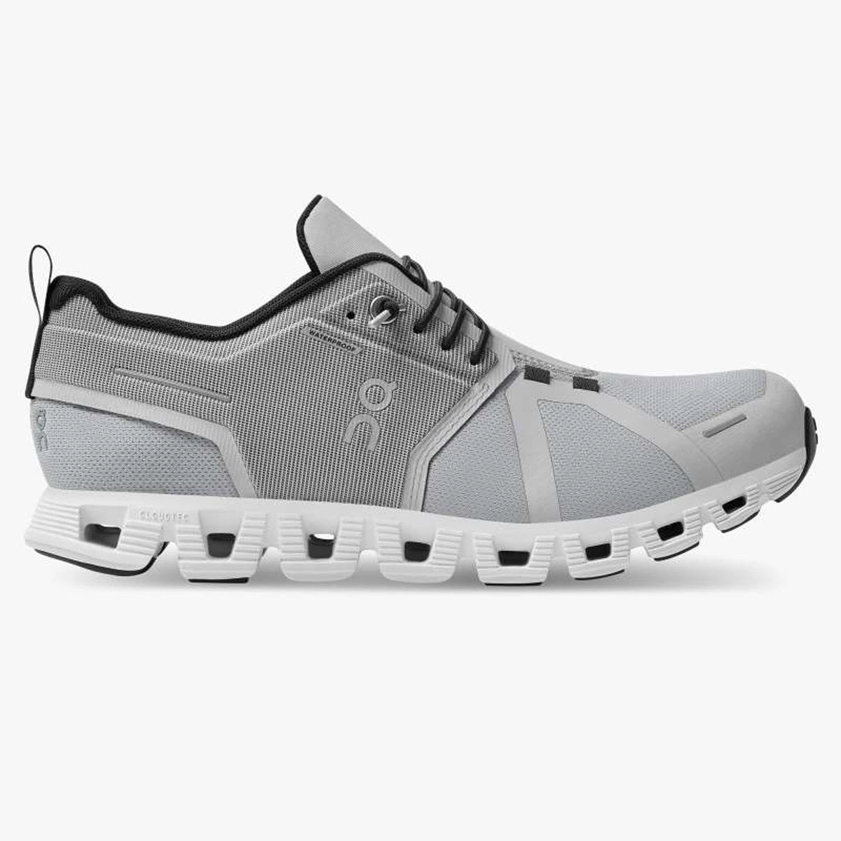 On Running Women's Cloud 5 Waterproof - Image 2